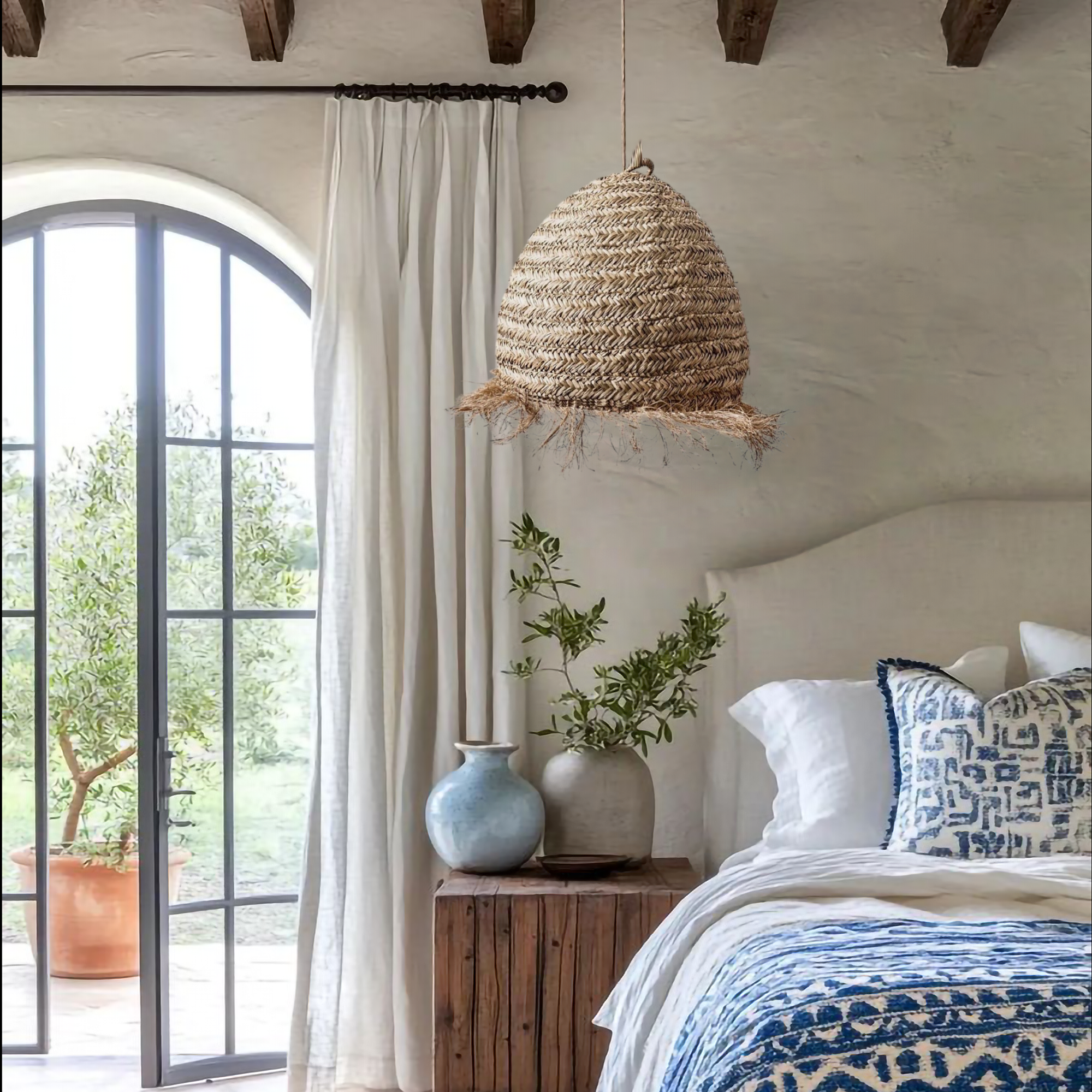 Molokai Seagrass Pendant Light - Handwoven Organic Seagrass
