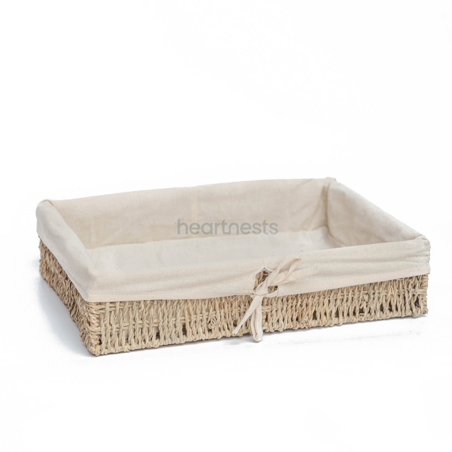 A Heartnests' Mimi Seagrass Organiser at 45 degree on white background